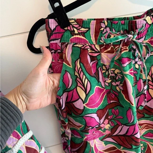 Cynthia Rowley Floral Wide Leg Pants & Top Set, Size Medium - Picture 5 of 14